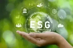 “Sustainable Financing in 2025: How ESG Metrics Are Transforming Corporate Lending and Risk Assessment”